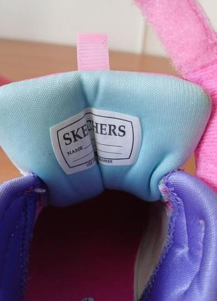Кроссовки фирми skethers оригинал 8