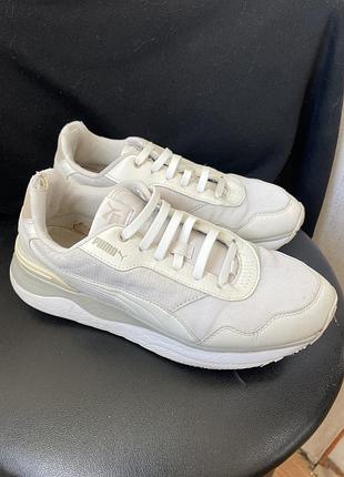 Кросівки жіночі puma r78 voyage молочні бежеві снікерси оригінальні розмір 38,5