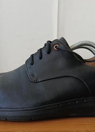 Кожанние туфли мокасини фирми clarks оригинал