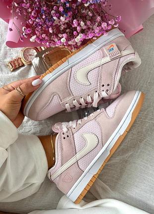 Кросівки nike dunk low teddy bear pink 4
