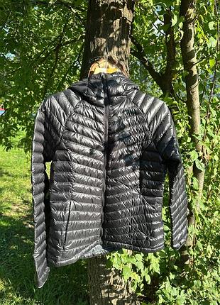 Jack wolfskin пуховик жіночий чорний пух 700 капюшон s