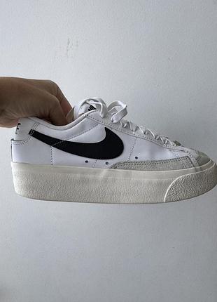Оригінальні унісекс кросівки nike blazer low platform 36 р