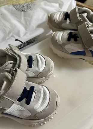 Кросівки унісекс zara світлі