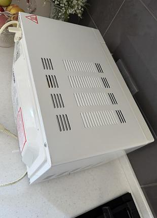 Мікрохвильова піч gorenje 8