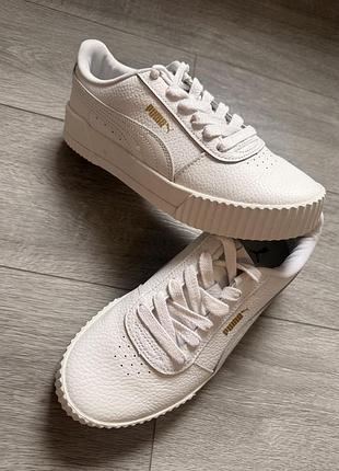 Кросівки жіночі puma білі шкіряні