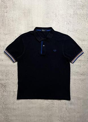 Оригінальна чоловіча темно синя поло fred perry в гарному стані розмір м