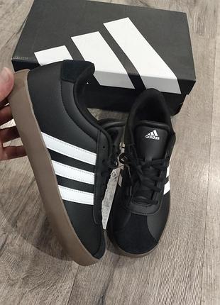 Кросівки чоловічі adidas court 3.0 чорні, розмір 40