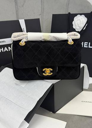 Сумка шанель чорна бархатна золота фурнітура chanel