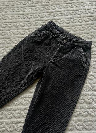 Штани жіночі zara вельветові в рубчик сіро-зелені