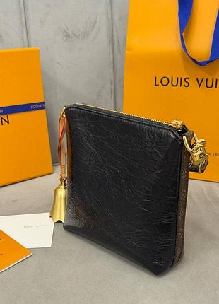 Сумка рідкісна модель чорна louis vuitton 4