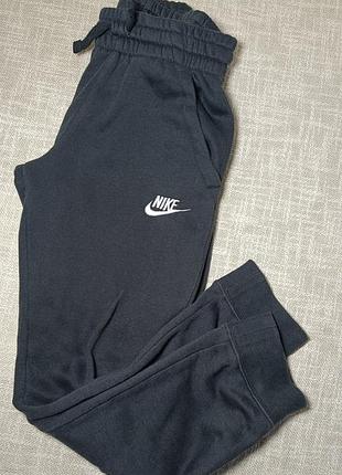 Nike спортивные штаны рост 128-137 см. спортивные штаны детские nike