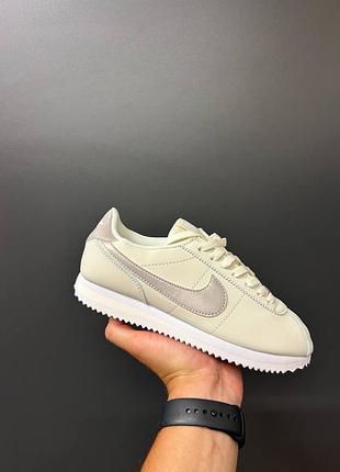 Nike cortez brown beige