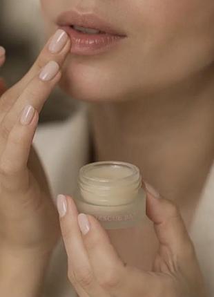 Бальзам для губ rituals rescue balm з маслом ши та вітаміном е, 6г