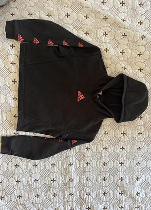 Кофта жіноча adidas з капюшоном чорна