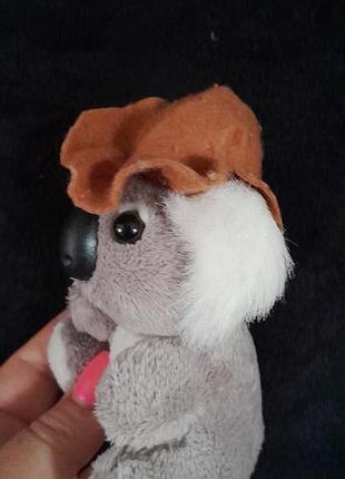 Игрушка коала в шляпе маленькая 2