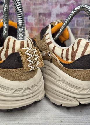 Кроссовки ugg 6
