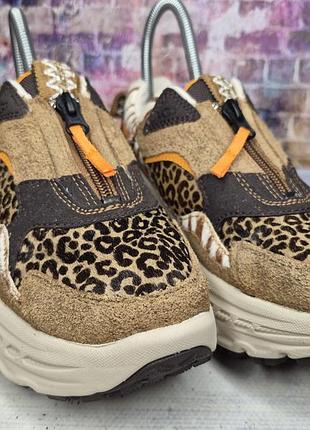 Кроссовки ugg 2