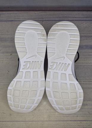 Кроссовки nike tanjun 5