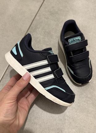 Дитячі кросівки adidas р.27, 17 см, на липучках, темно-сині