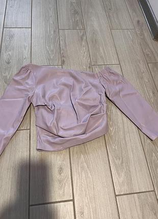 Лонгслів жіночий zara з оголеним плечем, бузковий
