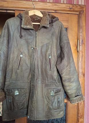 Дублянка мужска xl-2xl made in italy шкіра справжня з капюшоном,стан чудовий,вся ціла фурнітура,замочки все в ідеальному стані!