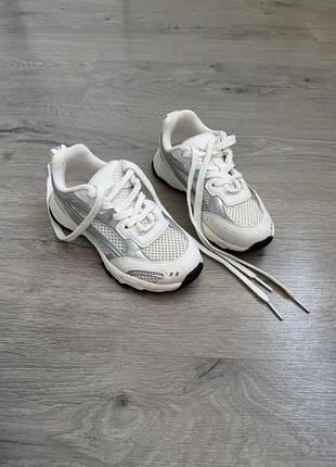 Кросівки  zara білі для хлопчика 2