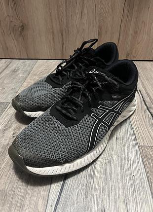 Asics fuzex lyte 2 4