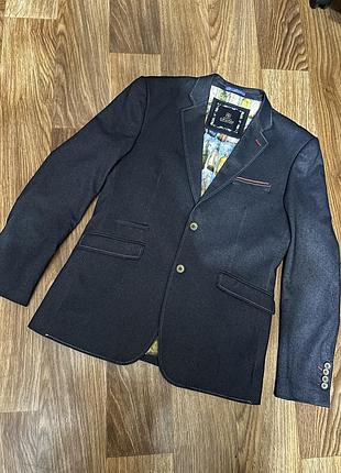 Стильний чоловічий піджак розмір 48