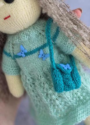 Лялька для дівчинки ручної роботи в'язана бірюзова 3