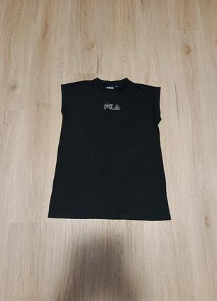 Стильная женская футболка, 💯 коттон+ эластан, оригинал, надпись бренда
fila, размер m