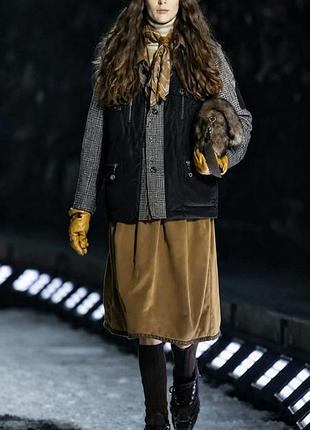Идеальный компаньон: жакет moncler