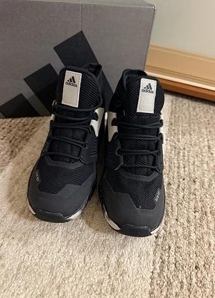 Демі ботинки adidas 34р