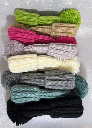 Шапка бежевая с бубоном ugg 4