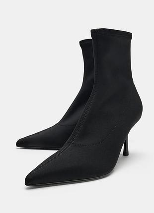 Черевики жіночі чорні текстильні zara new
