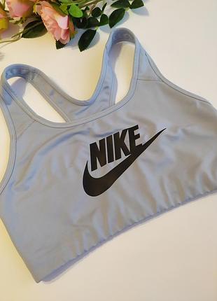 Брендовий спортивний топ без чашок nike, розмір s
