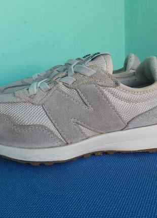 Кросівки new balance 327