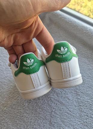 Кроссовки 24р. adidas 4