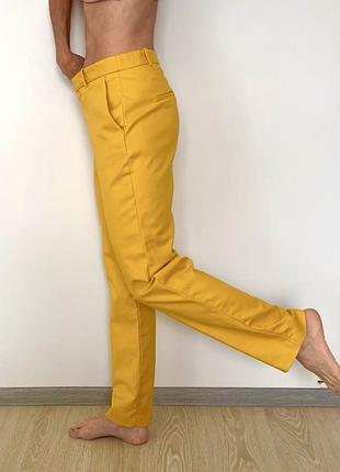 Zara жіночі, нові, класні брючки з кишенями