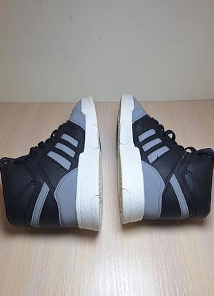 Кроссовки adidas 6