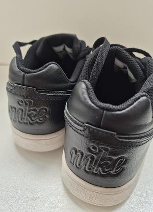 Кросівки 40 розмір,  nike 9