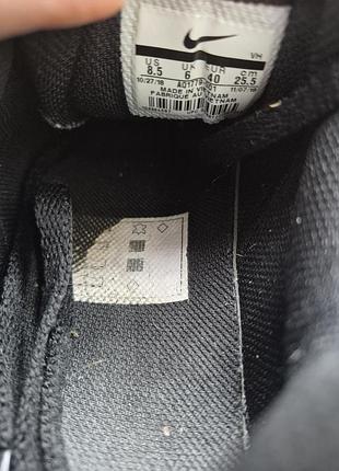 Кросівки 40 розмір,  nike 5