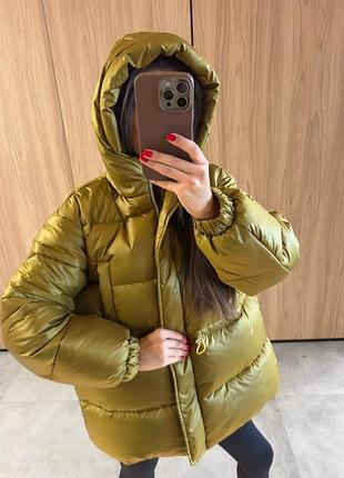 Зимова куртка пуховик з капюшоном куліска на талії