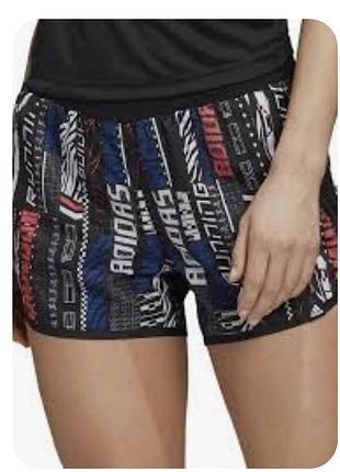 Жіночі шорти adidas originals , розмір xs, наш 40, але підійдуть і на s, наш 42