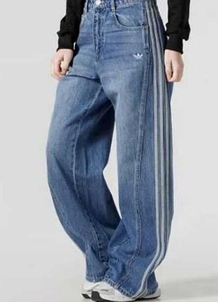 Джинсы багги adidas