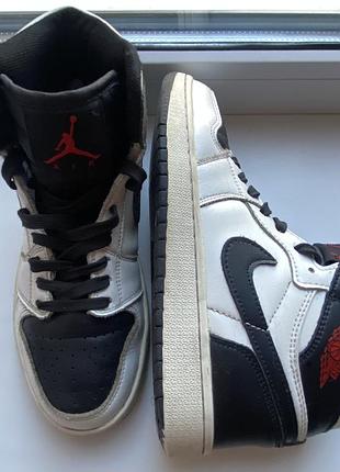 Original nike air jordan vietnam кросівки жіночі/ унісекс,натуральна шкіра,біло-чорний/червоний колір,хай топи,снікерси,спорт шузи37,5-,38/25см