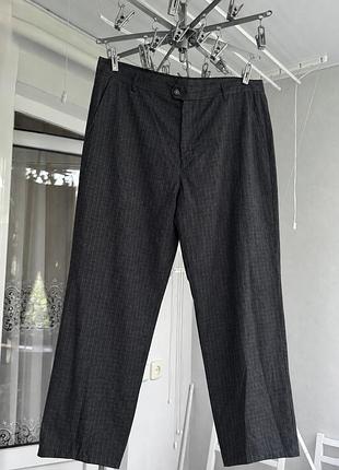 Чоловічі брюки prada в тонку смужку, сірі, розмір 54 / xl-xxl