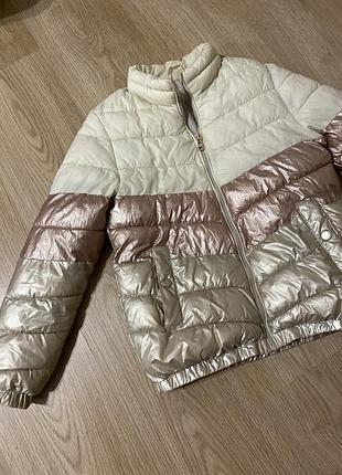 Куртка zara осінь-весна на дівчинку бежево-золотиста  кремова 134-140 9-10 р.