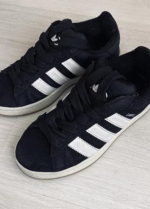 Кросівки унісекс adidas campus чорні з білими смужками