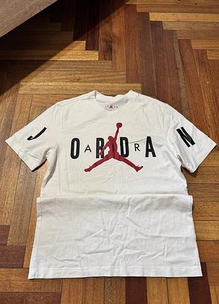 Футболка чоловіча jordan біла розмір m
