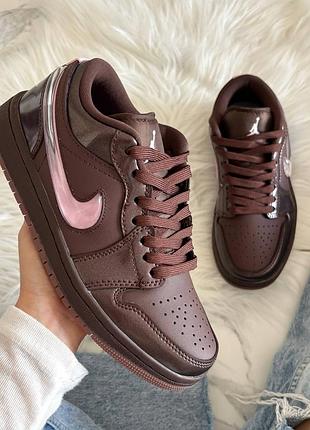 Jordan 1 low valentine's day chocolate brown pink 2